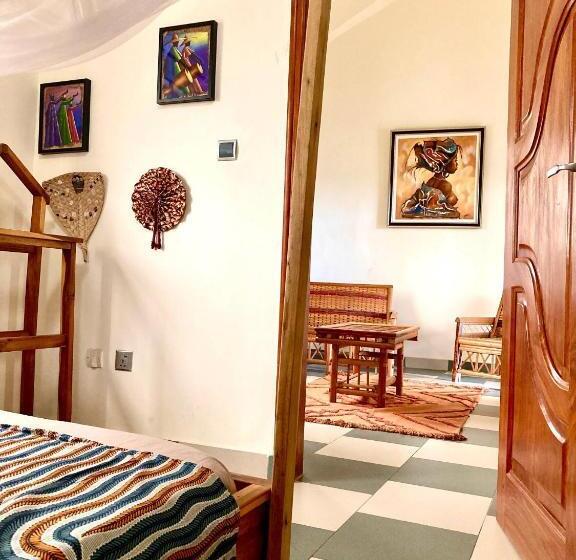 Porto Novo Logement Lumineux Et Calme