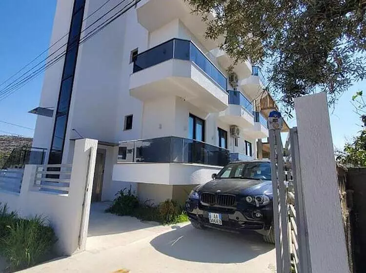 ホテル Seli S Villa Ksamil
