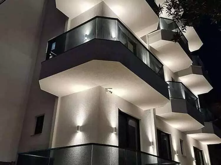 ホテル Seli S Villa Ksamil