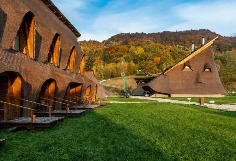 ホテル Cuibul De Lemn