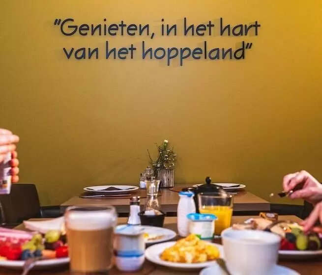 Hotelli Guesthouse De La Paix