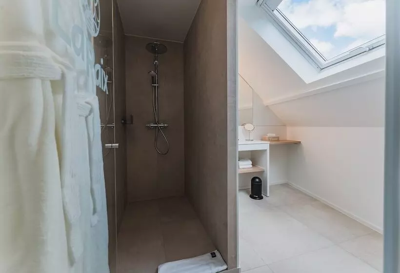 Hotelli Guesthouse De La Paix