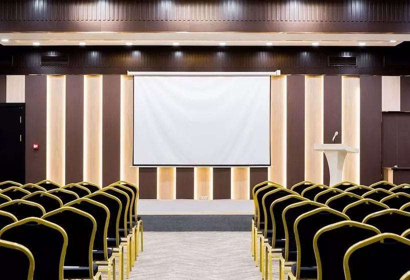 Panarams Tashkent Hotel, A Member Of Radisson Individuals