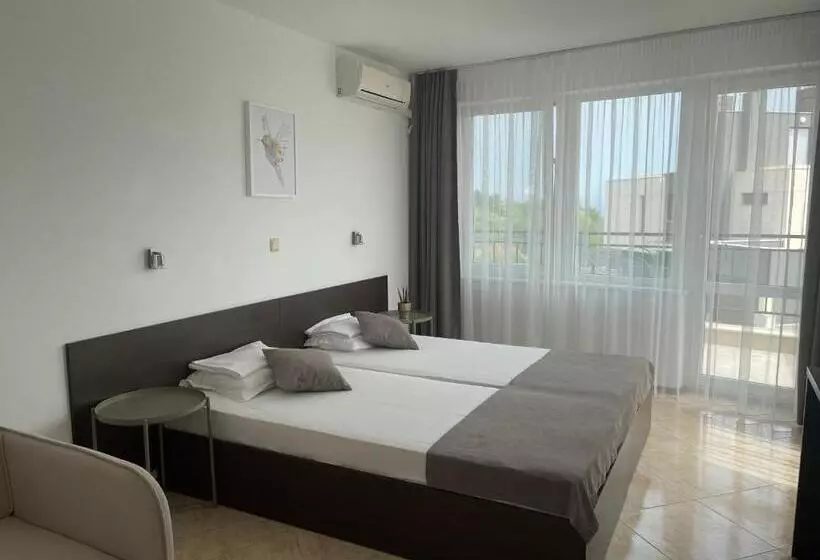 هتل Villa Mia