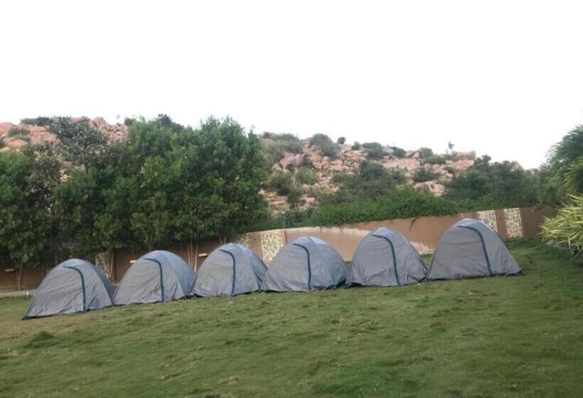 بنسيون 3season Resort Hampi