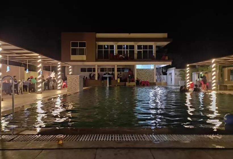 ペンション 3season Resort Hampi
