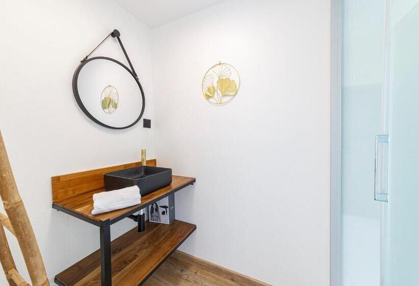 Charmante Maison En Centre Ville D Arzon