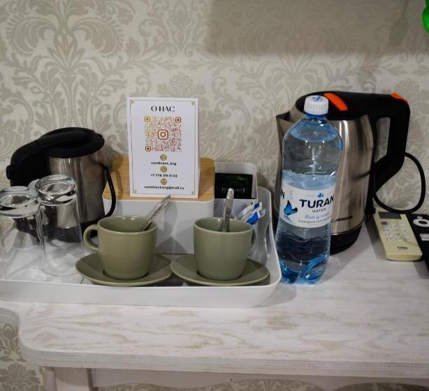 هتل Continent Halal