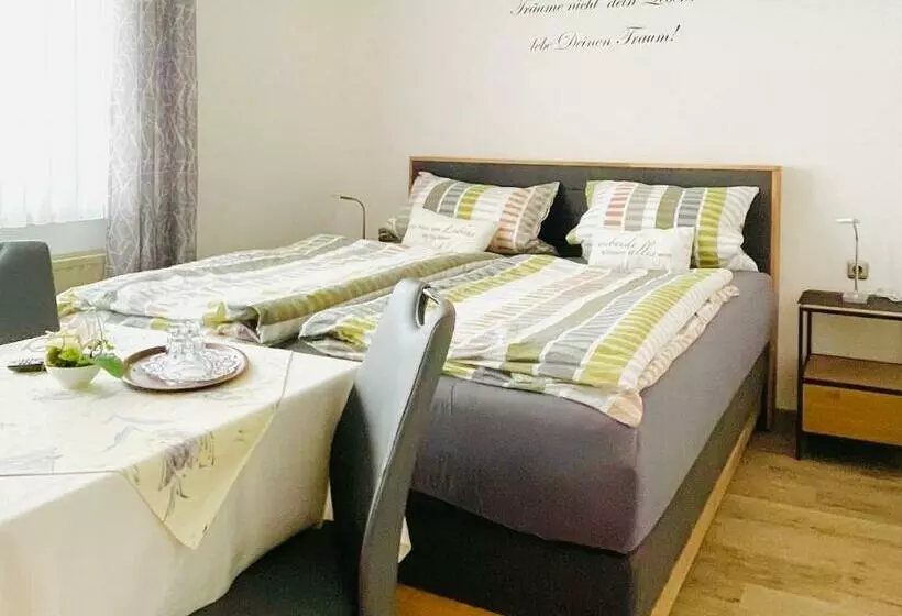 Hotelli Landgasthof Zum Jossatal