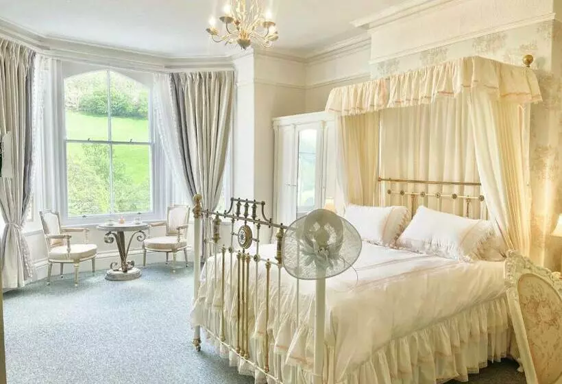 Hotelli The Buckley Arms