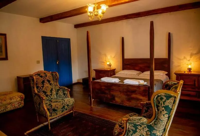 Majatalo Casarão Milho Verde