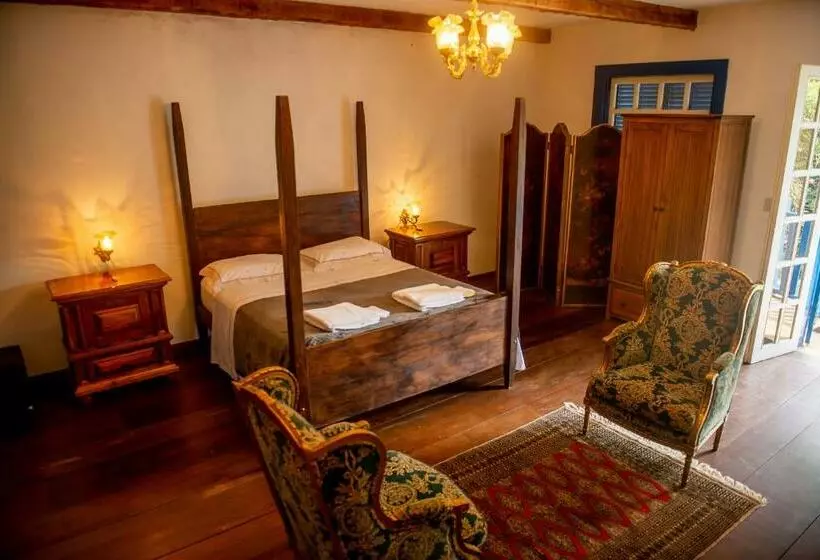 Majatalo Casarão Milho Verde