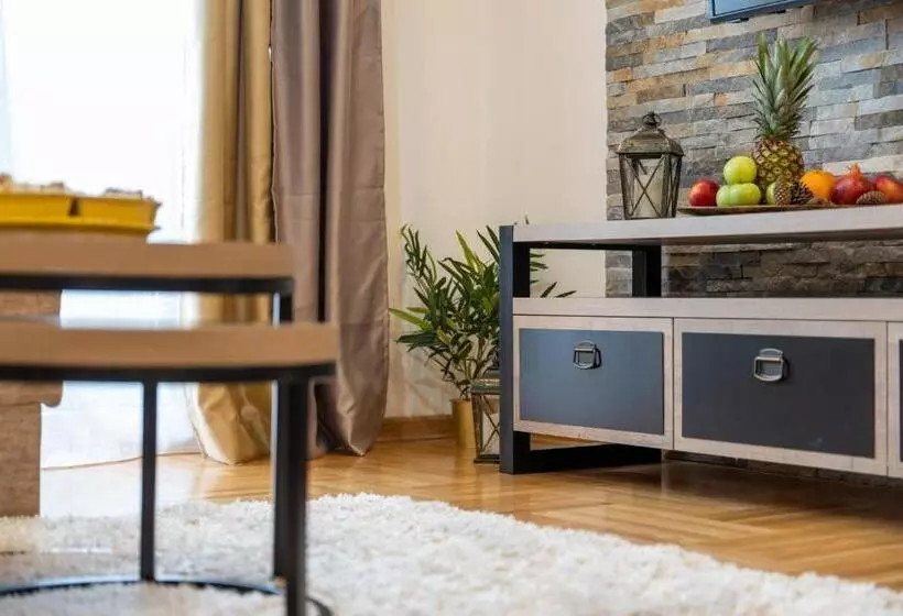 Apartman Pinjola