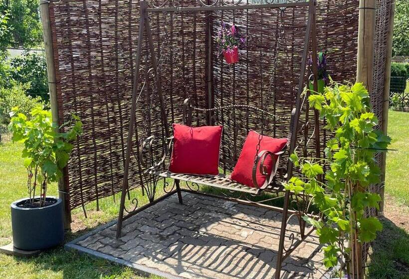 Bellavita Mit Großem Eingezäuntem Garten Infrarotsauna Hunde Willkommen