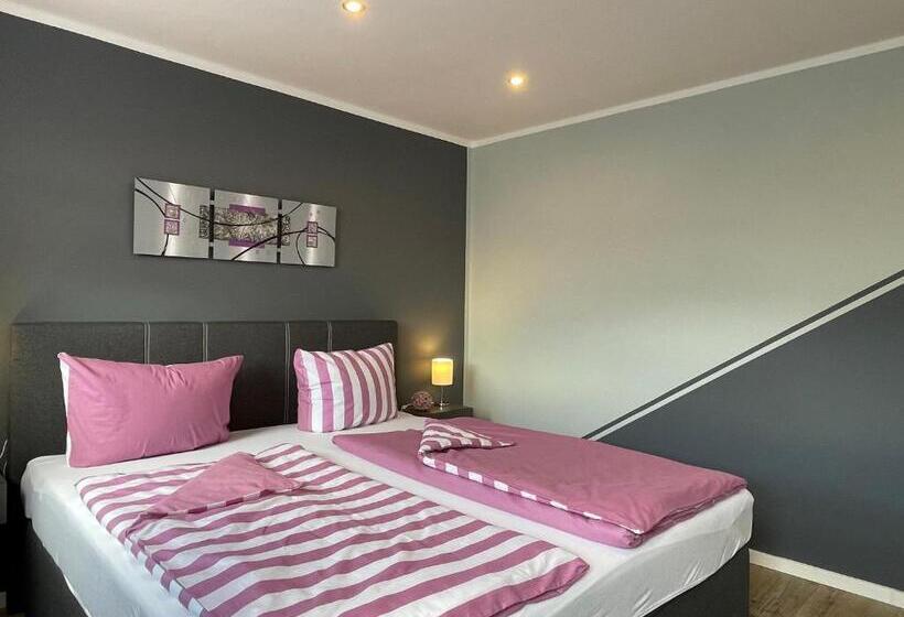 Bellavita Mit Großem Eingezäuntem Garten Infrarotsauna Hunde Willkommen