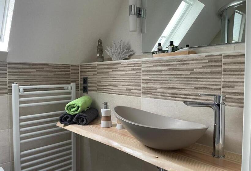 Bellavita Mit Großem Eingezäuntem Garten Infrarotsauna Hunde Willkommen