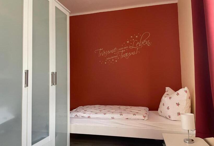 Bellavita Mit Großem Eingezäuntem Garten Infrarotsauna Hunde Willkommen