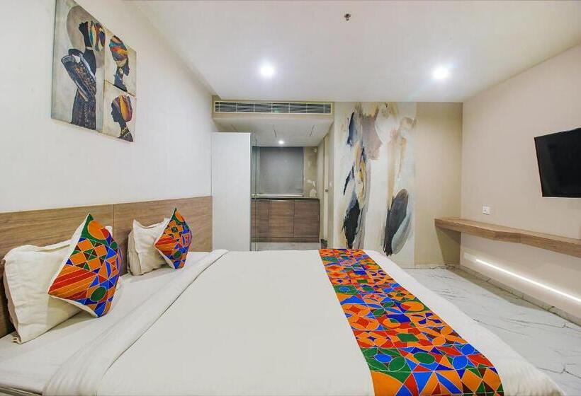 Fabhotel Ssr Fern Suites   Nr Gsm Mall