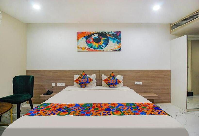 Fabhotel Ssr Fern Suites   Nr Gsm Mall