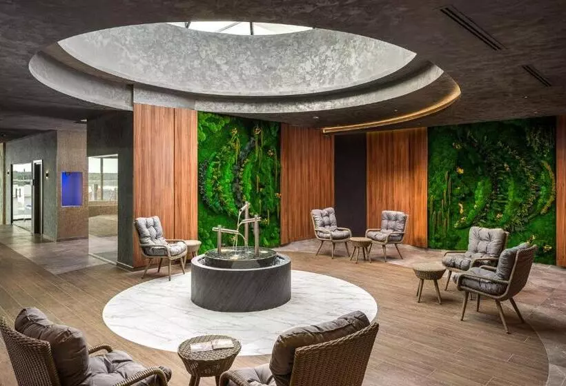 Hotelli Alma Health & Spa Retreat