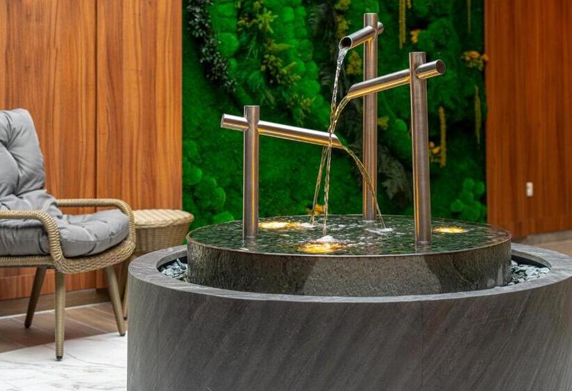 Отель Alma Health & Spa Retreat