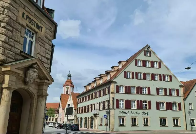 Hotelli Wittelsbacher Hof Weißenburg