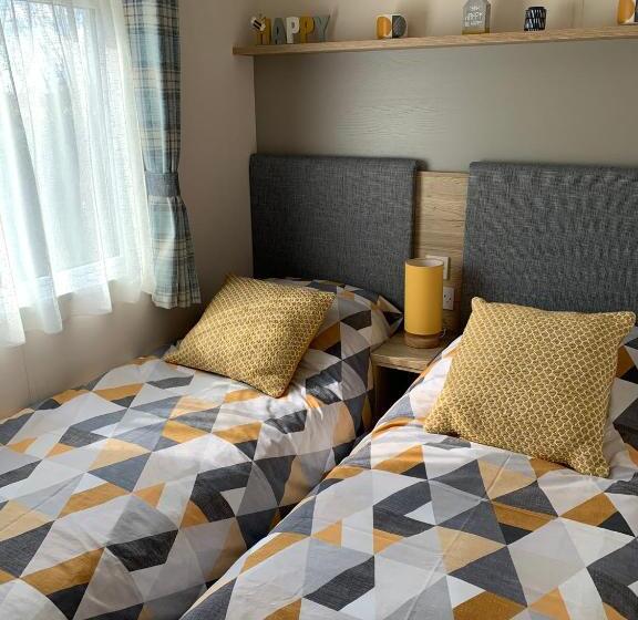 Meadows 3 New Beach Holiday Park