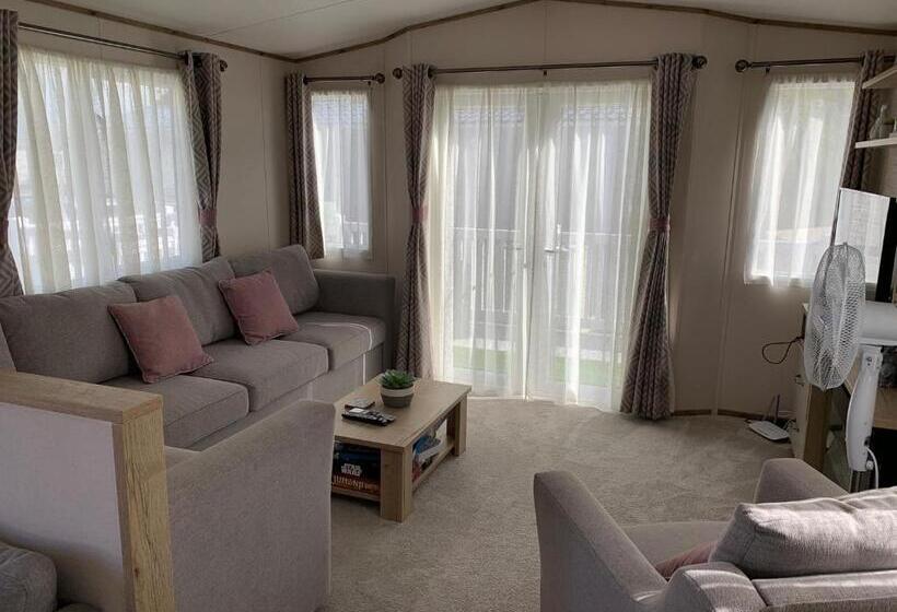 Meadows 3 New Beach Holiday Park