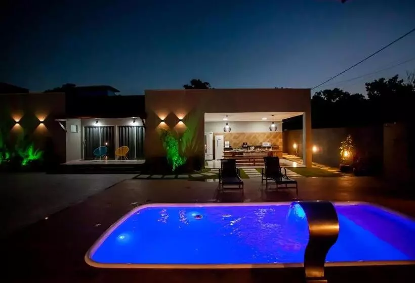 پانسیون Kalug   Flats Com Wi Fi 350mbps A 5min Da Praia Do Parracho