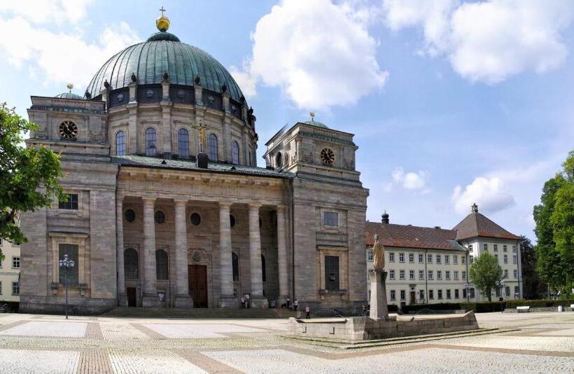 Schwalbennest   A69066