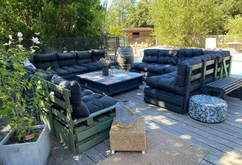 Aamiaismajoitus (B&B) La Maison Perchée