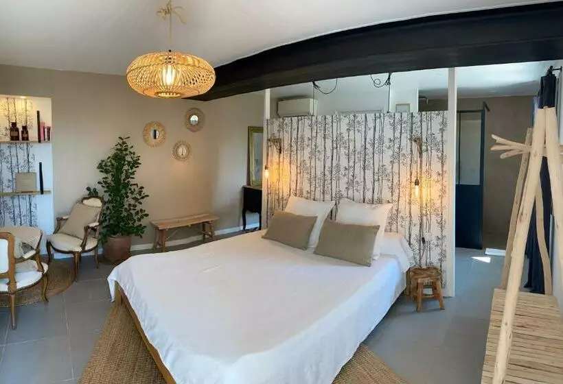 Aamiaismajoitus (B&B) La Maison Perchée