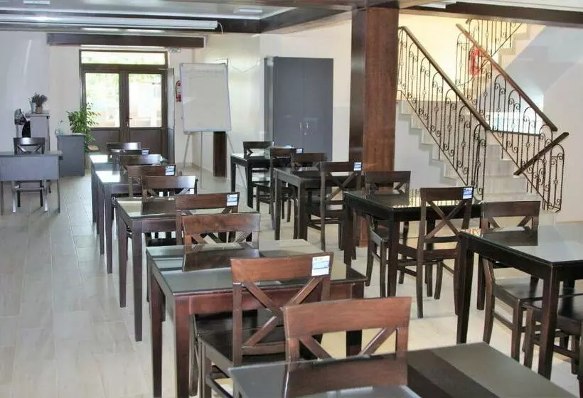 Camere De Inchiriat Baltenii De Sus