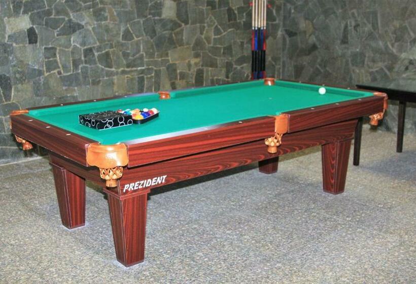 Camere De Inchiriat Baltenii De Sus