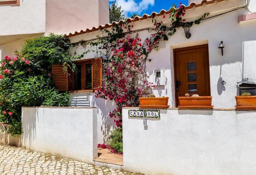 Flh Lagos Cozy House