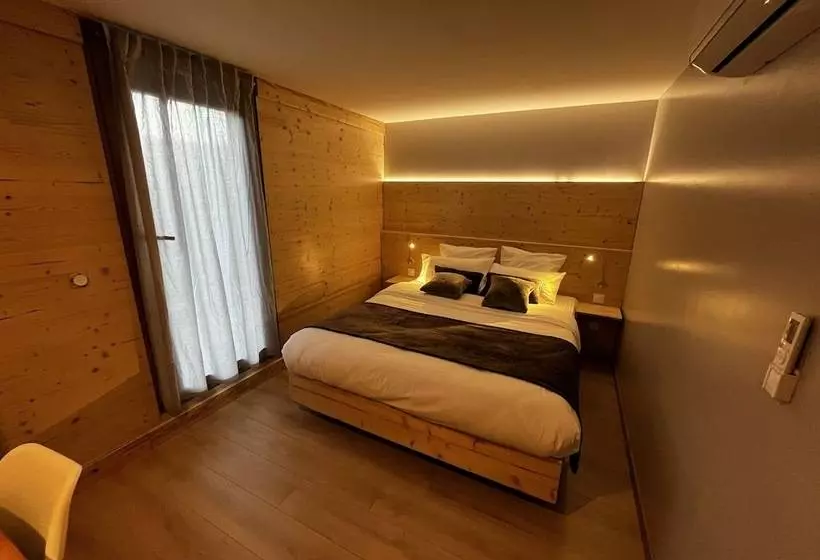 Hotelli 9wagram Hôtel Boutique