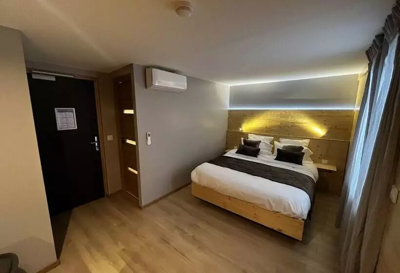 Hotelli 9wagram Hôtel Boutique