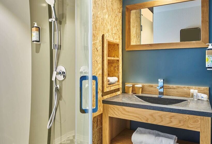 ホテル Ibis Budget Paris Porte De La Chapelle   Aréna