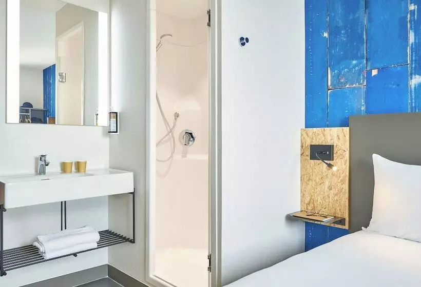 ホテル Ibis Budget Paris Porte De La Chapelle   Aréna
