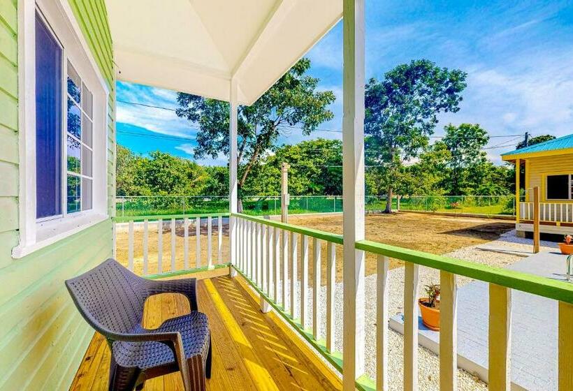 בית מלון כפרי Kiara At Hummingbird Estate Gold Standard Certified