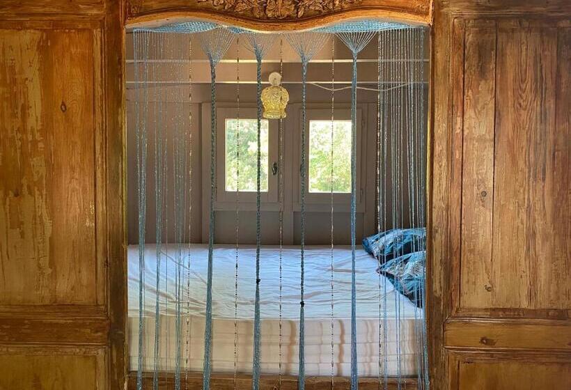 فندق Les Roulottes De Bayama  Logement Insolite Avec Jacuzzi