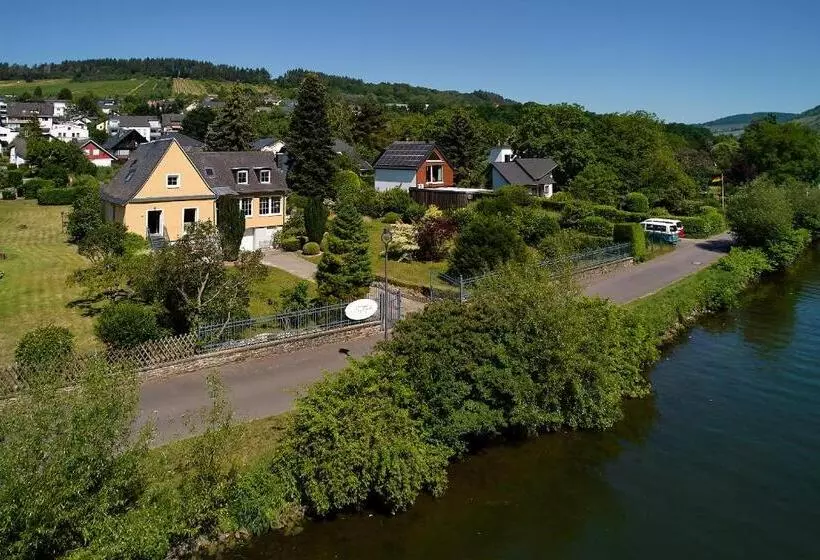 Villa Moselle