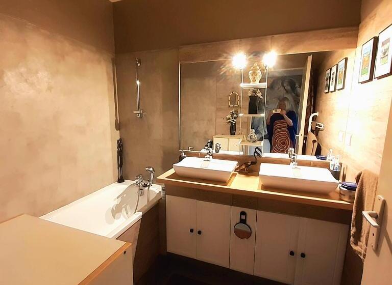 تختخواب و صبحانه Chambre Et Jardin