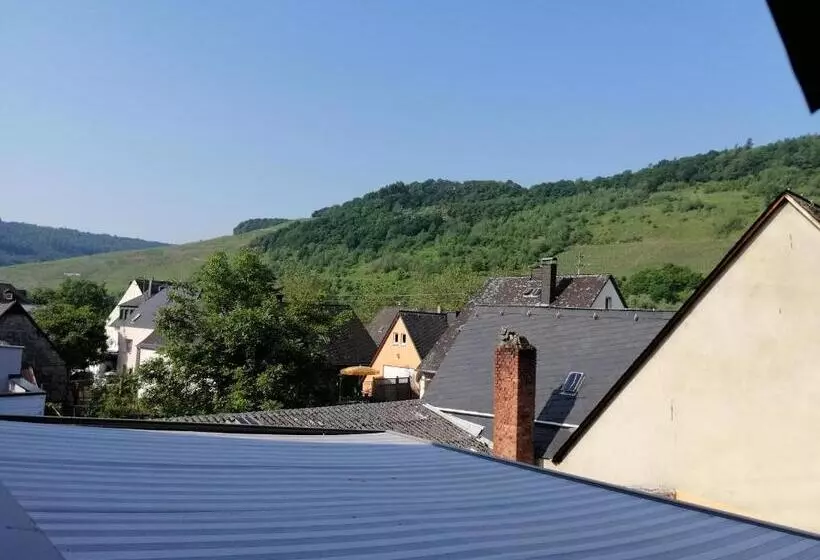 ベッドアンドブレックファースト Gästehaus Herbert Kappes