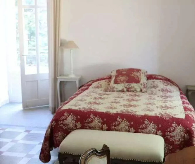 Aamiaismajoitus (B&B) La Maison Du Soleil