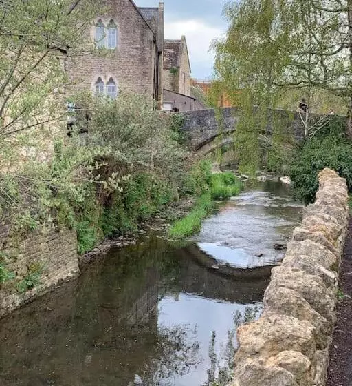 Charming Townhouse In Bruton