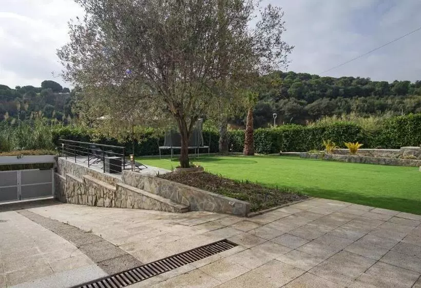 Holidays En Arenys De Mar Y Montaña