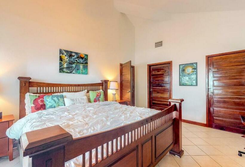 هتل Suite E302 @ Mara Laguna