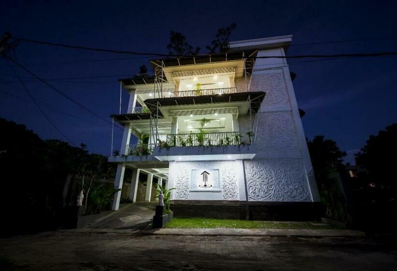 ホテル Umah Santi Residence