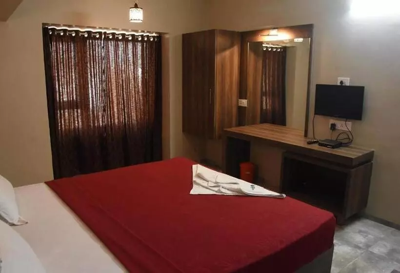 Hotelli Vrindavan Deluxe, Kolhapur